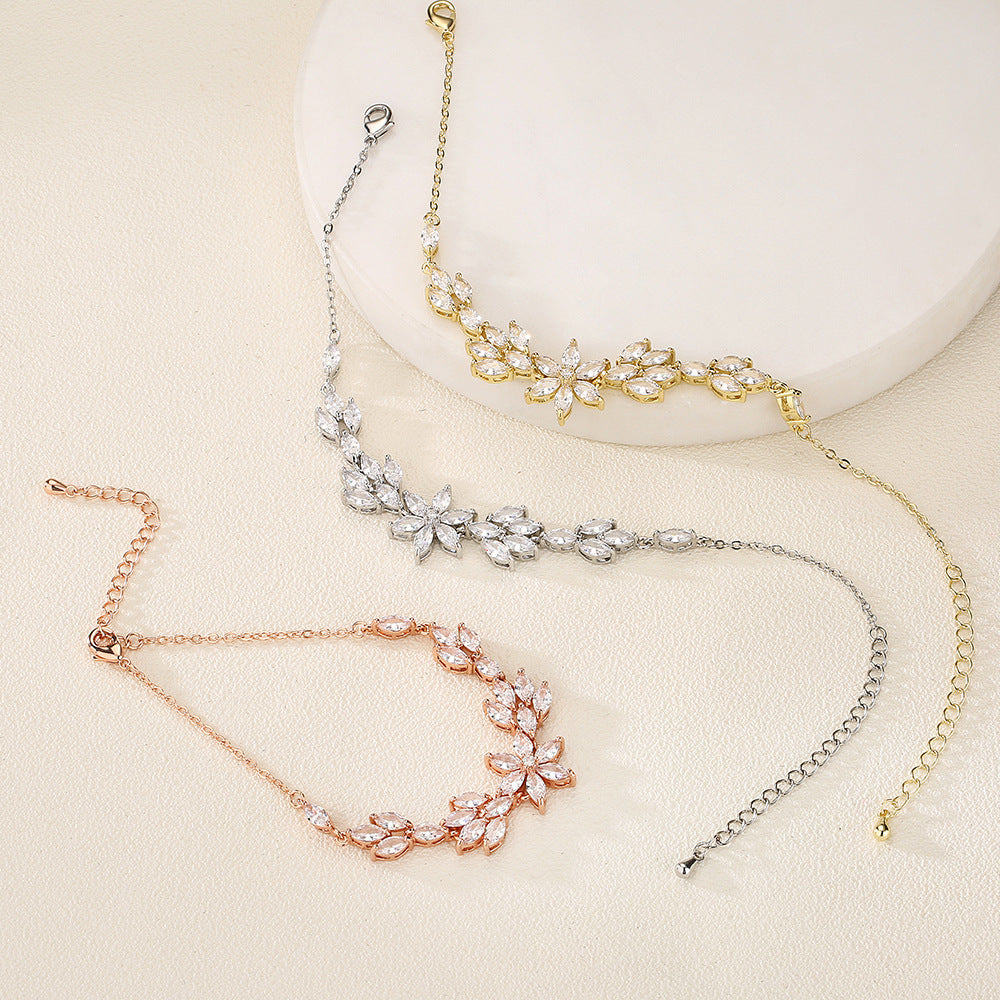 Elegant Floral Bracelet for Women