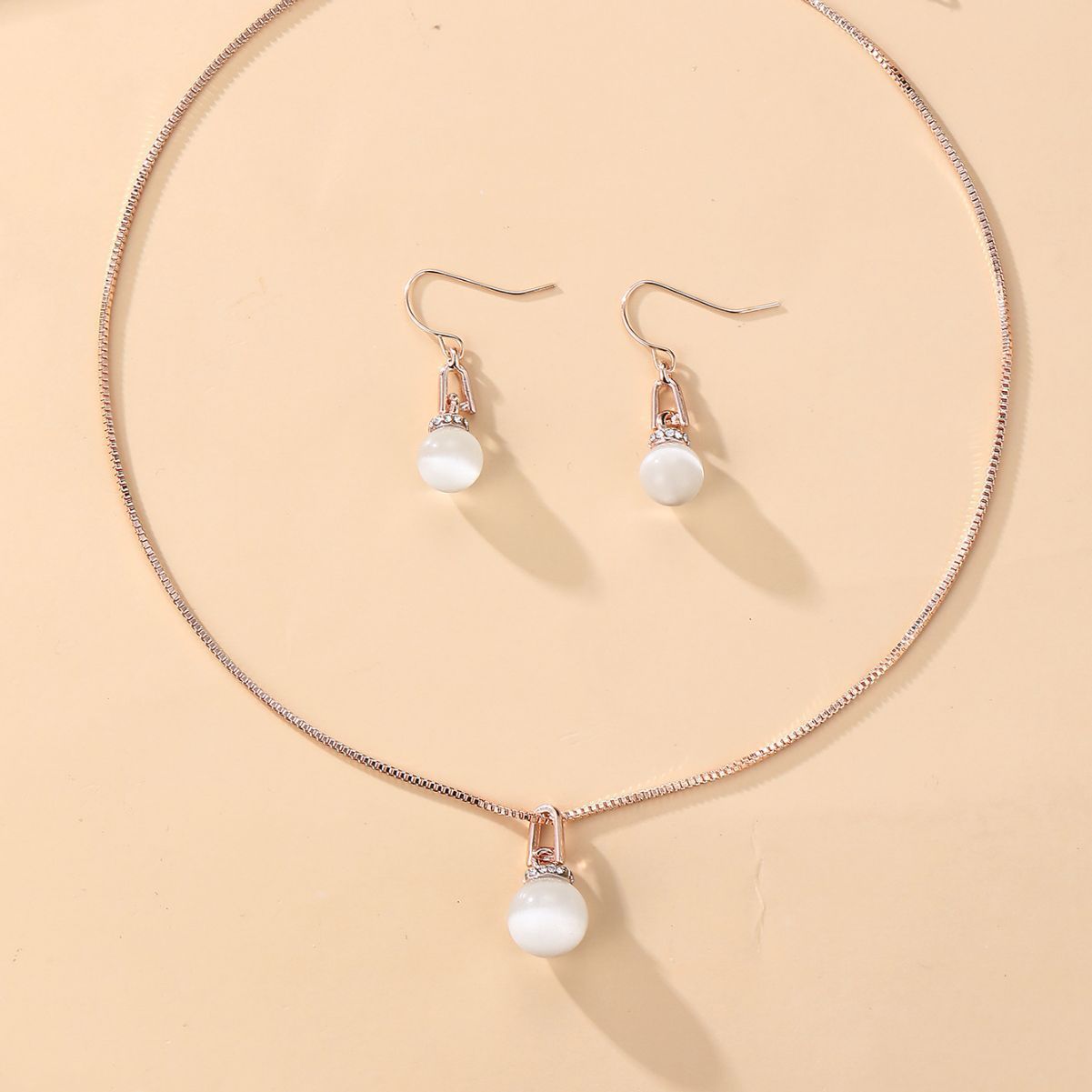 Geometric Resin Necklace Set