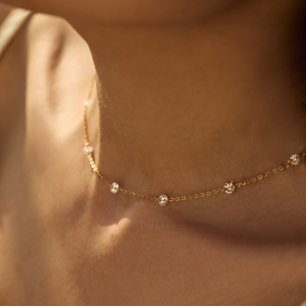 Exquisite Silver Necklace for Elegance