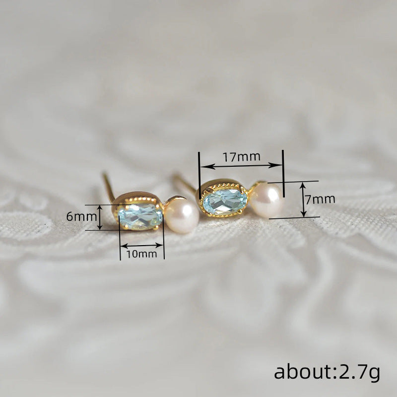 Elegant Pearl Stud Earrings
