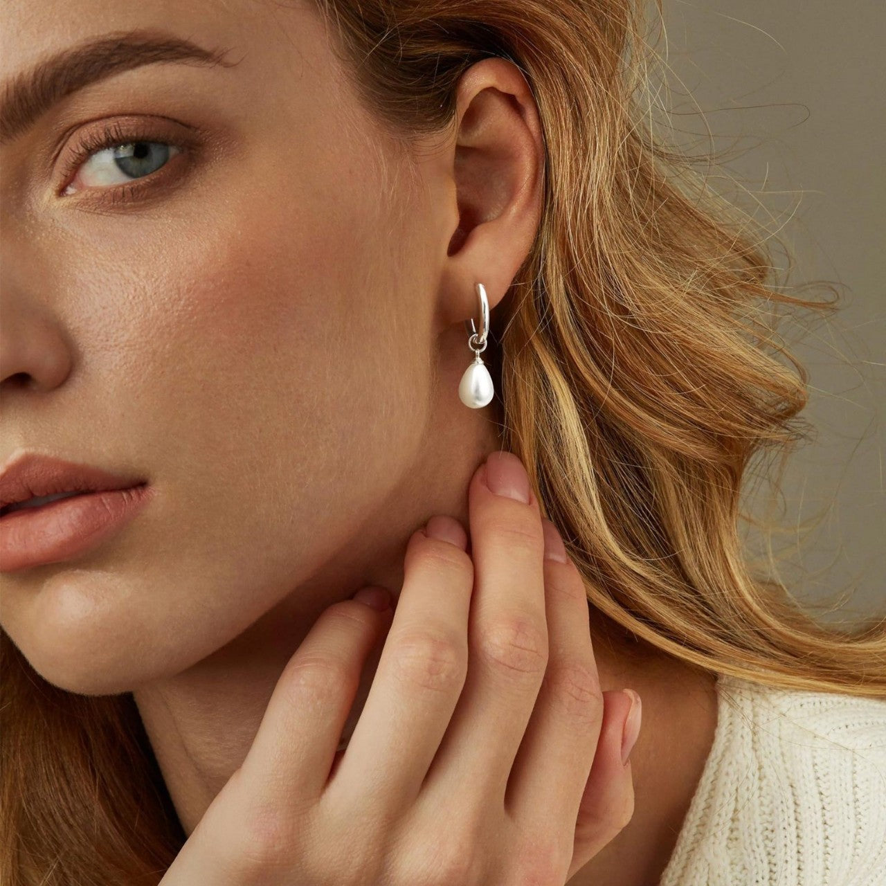 Water Drop Pearl Earrings