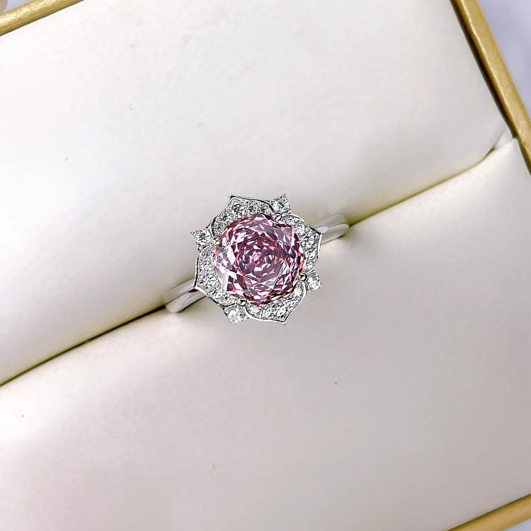 Elegant Floral Diamond Ring
