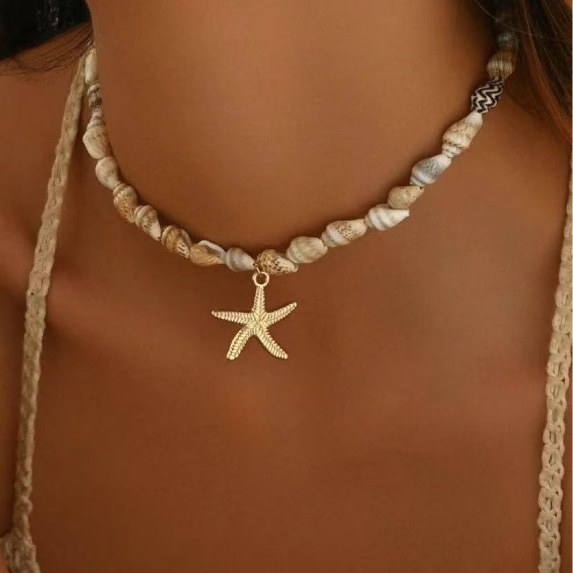 Elegant Pearl Shell Necklace