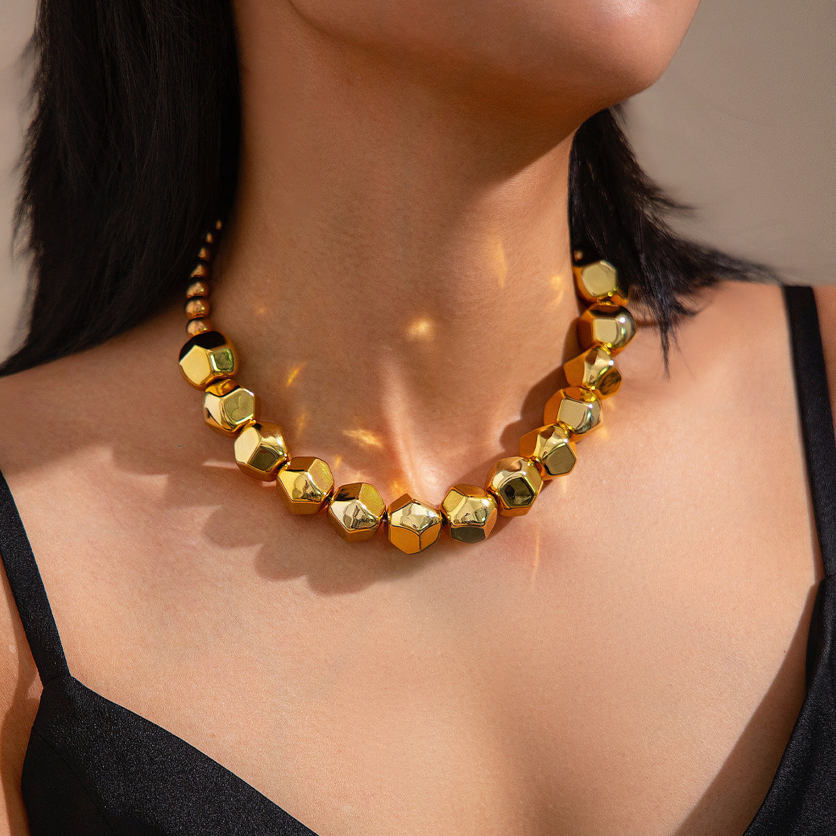 Retro Irregular Beaded Necklace