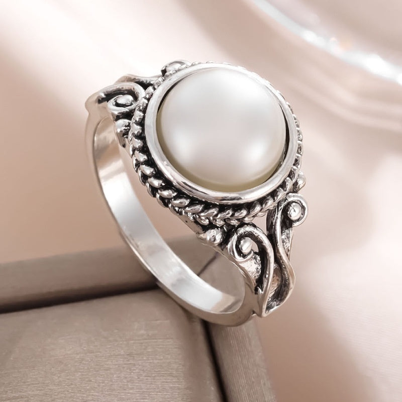 Vintage Silver Pearl Ring