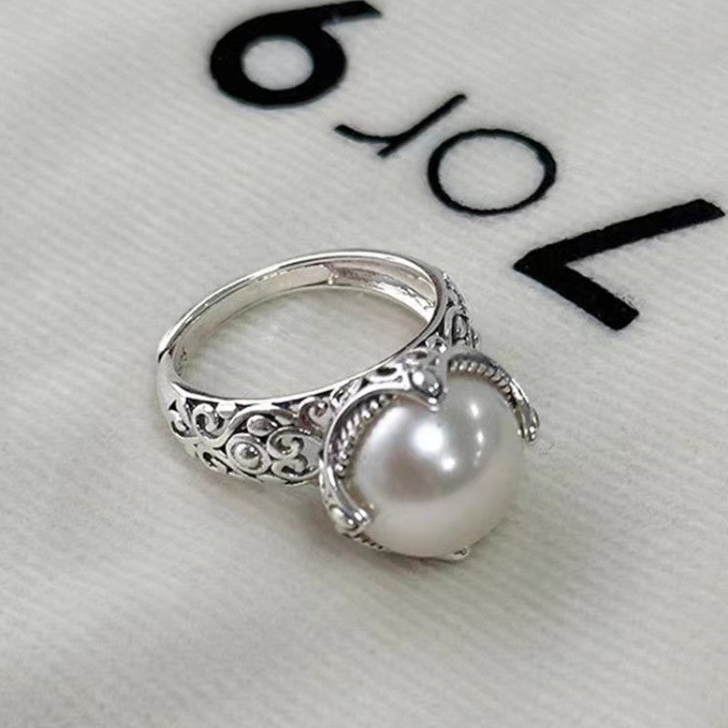 Niche Retro Hollow Pearl Ring