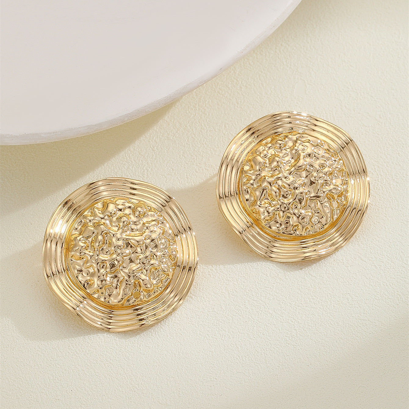 Golden Retro Easy Matching Earrings