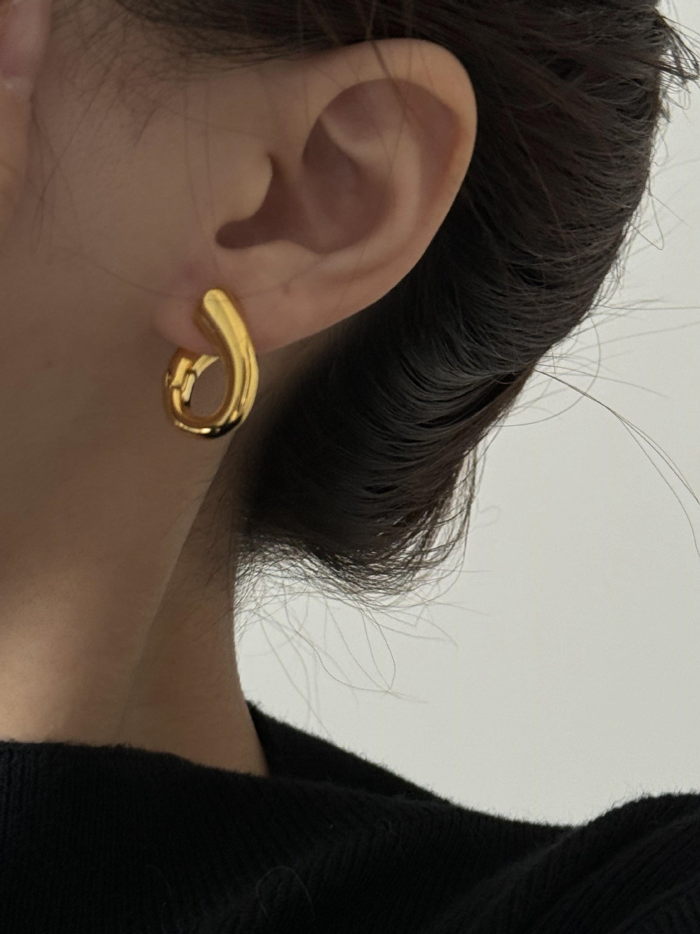 Heart-Shaped Buckle Earrings