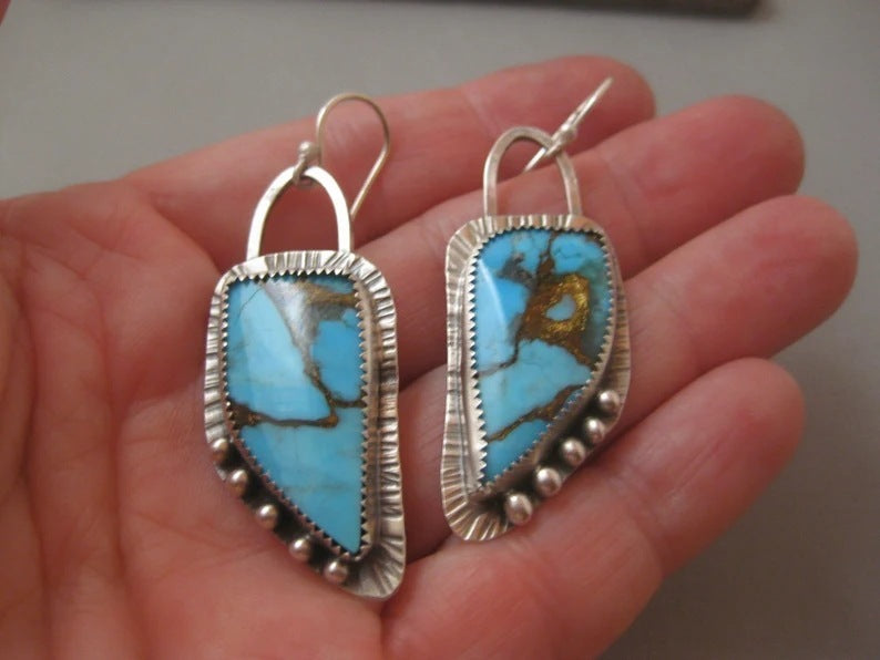 Vintage Snake Design Earrings