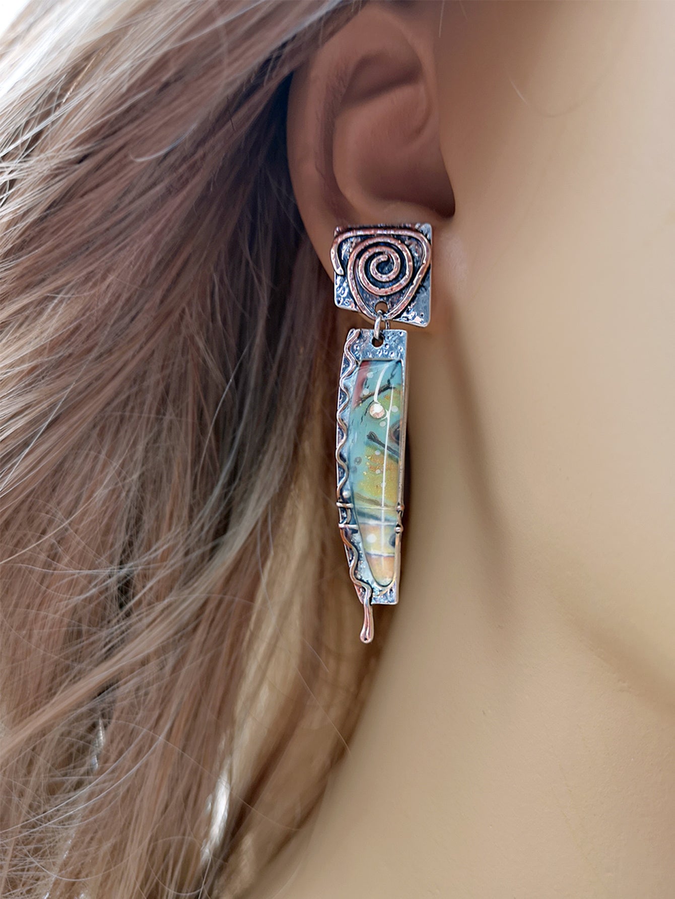 Elegant Geometric Metal Earrings
