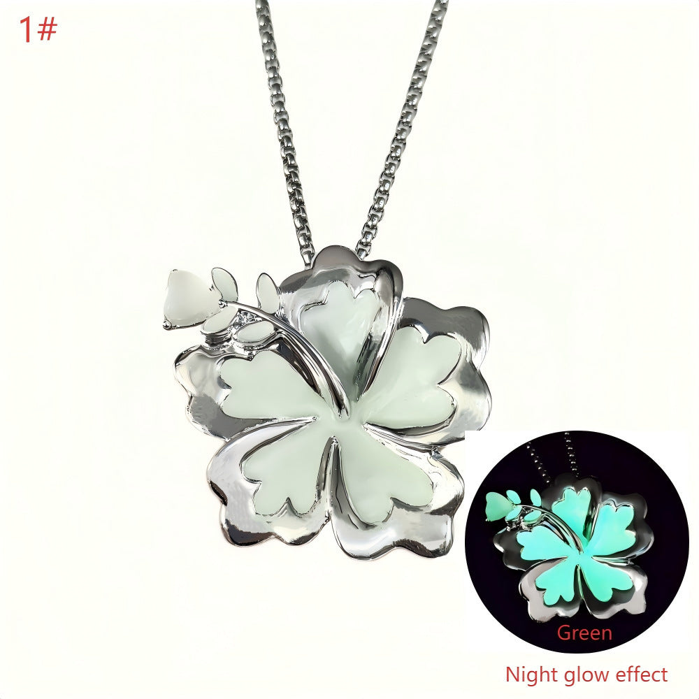 Luminous Flower Silver Necklace