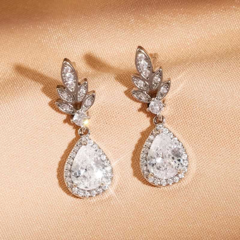 Elegant Water Drop Earrings
