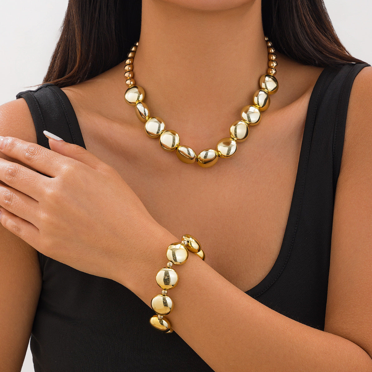 Retro Irregular Beaded Necklace