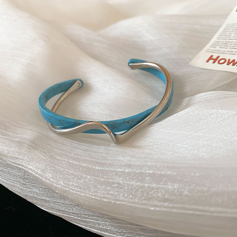 Elegant Two-Layer Shellfish Bracelet