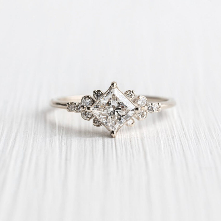 Elegant Wish Zircon Ring