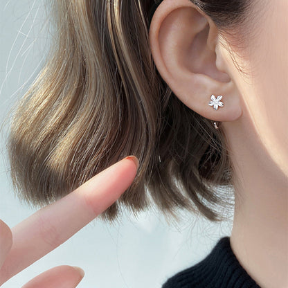 Elegant Flower Stud Earrings