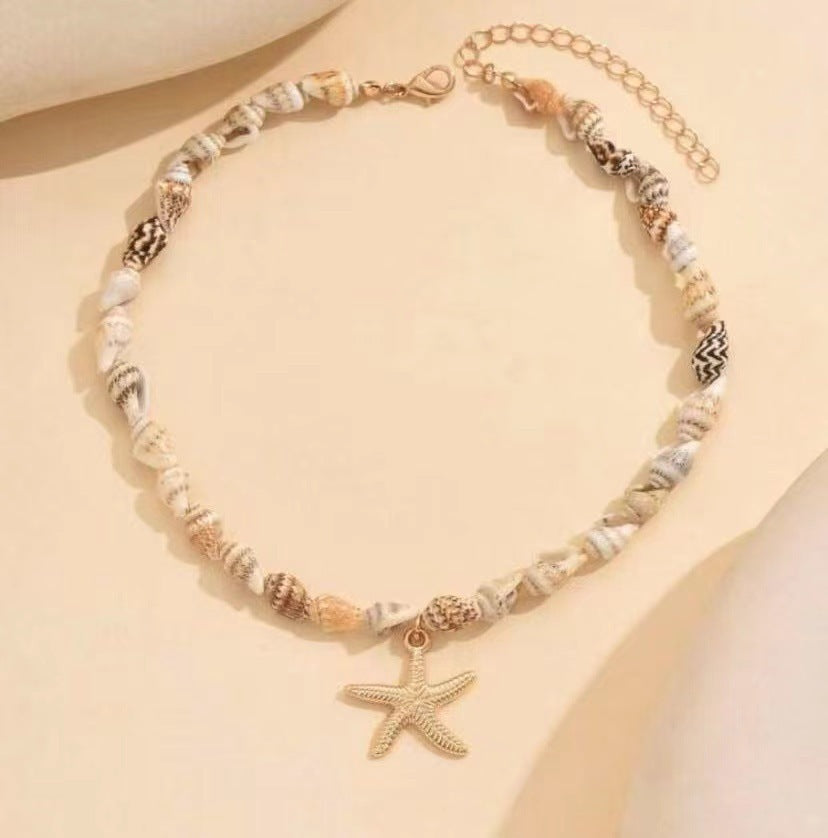 Elegant Pearl Shell Necklace