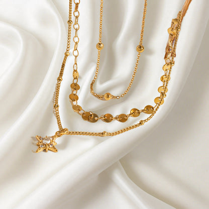 Rhinestone Star Pendant Necklace
