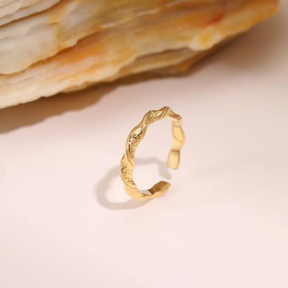 Geometric Hammer Open Ring