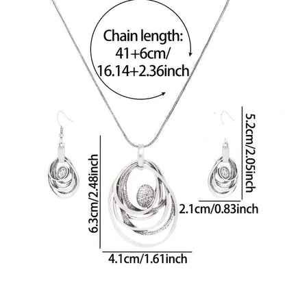Hollow Retro Bohemian Necklace