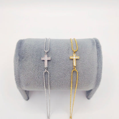 Elegant 18K Gold Bracelet