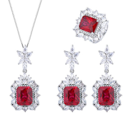 Elegant Gold Plated Necklace Set