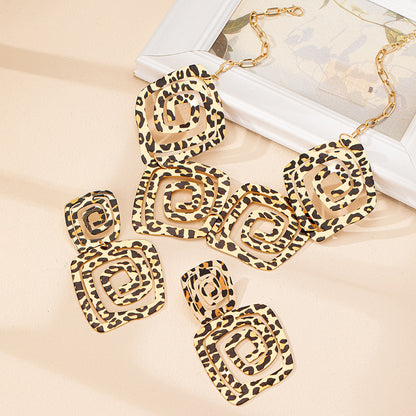 Leopard Print Stud Earrings Set