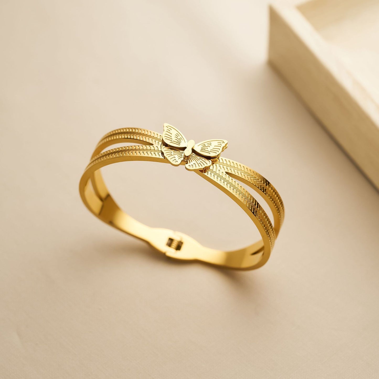 Non-Fading Butterfly Bracelet