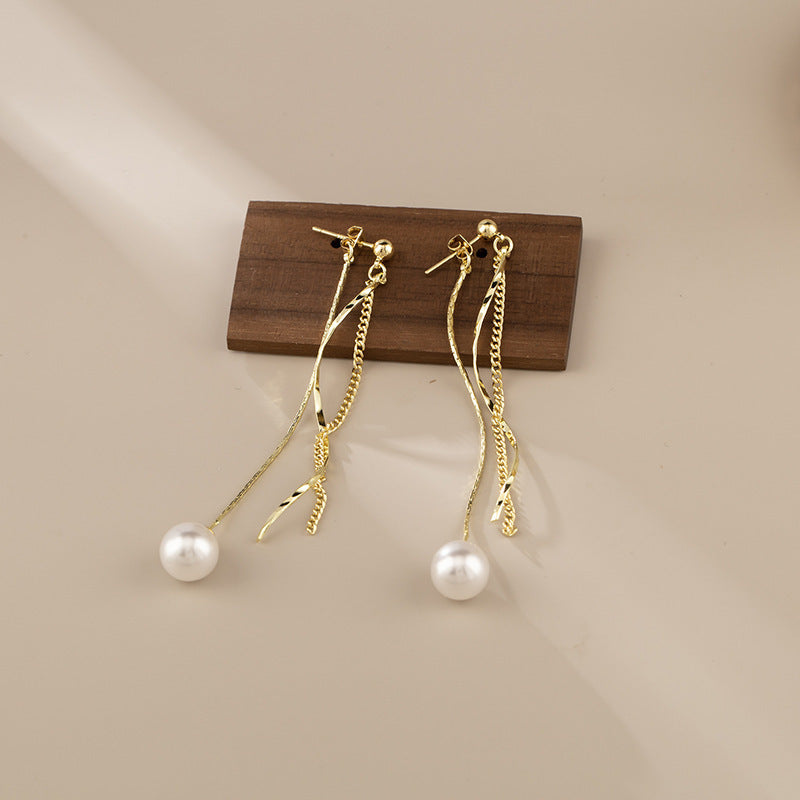 Elegant Pearl Tassel Ear Clips
