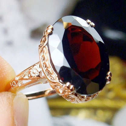 Court Retro Red Zircon Ring