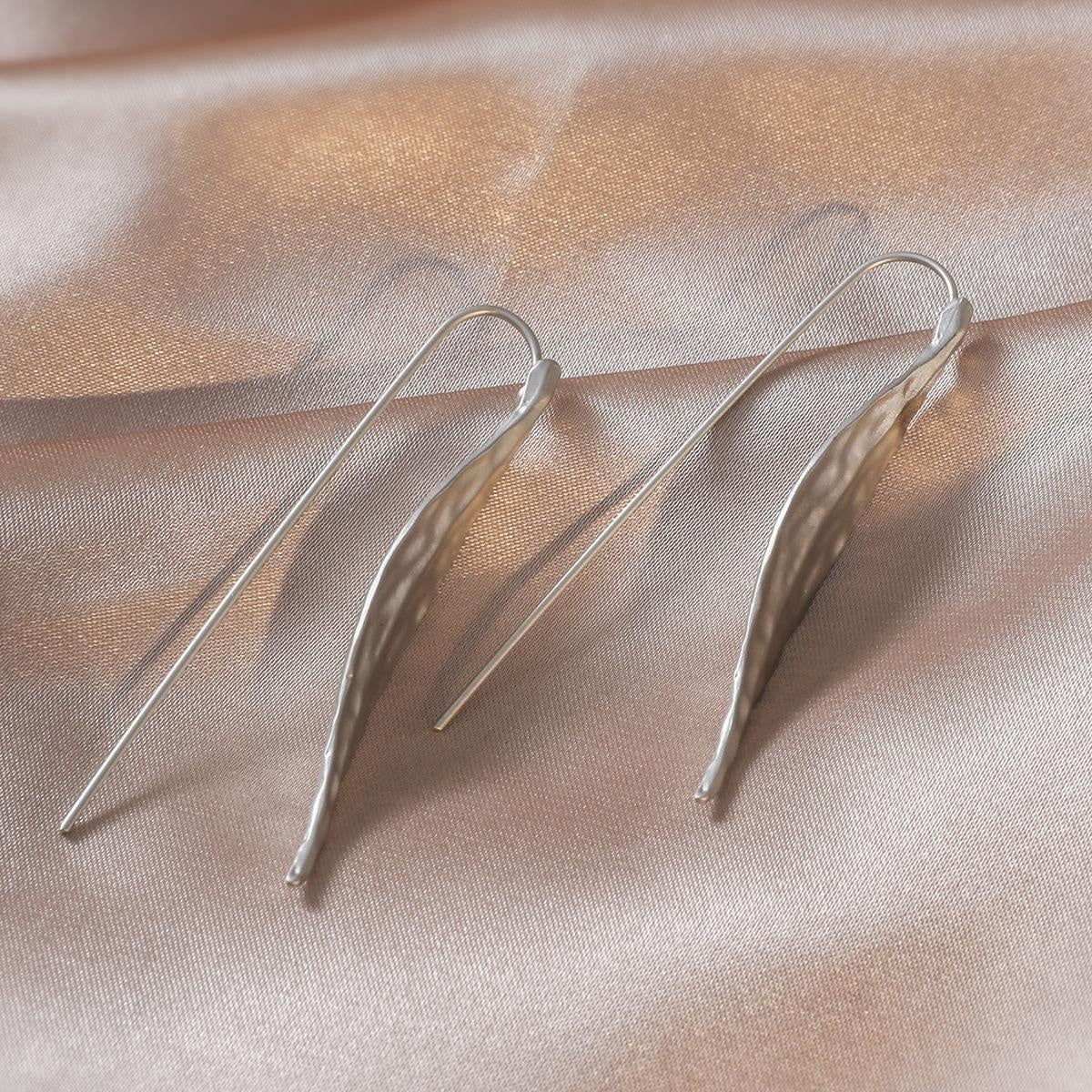 Leaf Design Earrings in Matte Gold