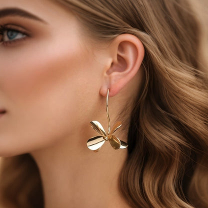 Elegant Leaf Dragonfly Earrings