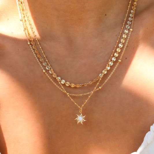 Rhinestone Star Pendant Necklace