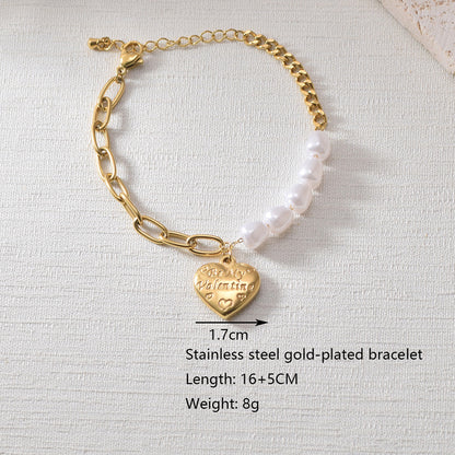 Elegant Heart Bracelet in Gold-Plated Stainless Steel