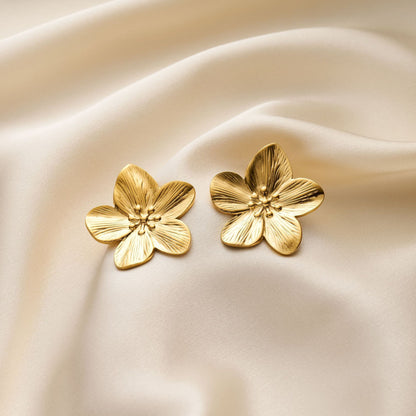 Non-Fading Titanium Flower Earrings