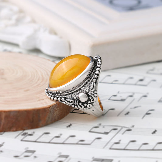 Antique Silver Eye-catching Ring