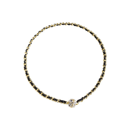 Retro Elegant Diamond Necklace