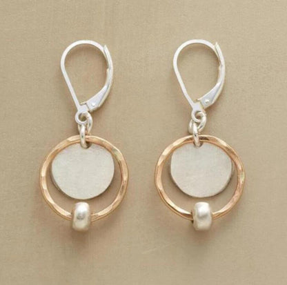 Retro Two-Tone Fashion Earrings