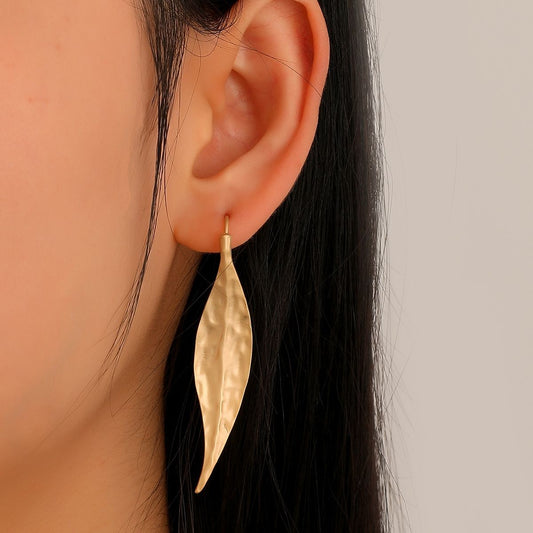 Leaf Design Earrings in Matte Gold