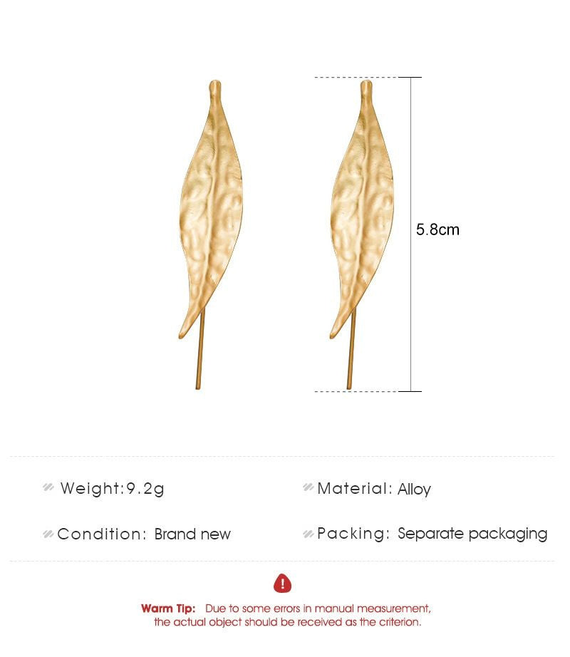 Leaf Design Earrings in Matte Gold