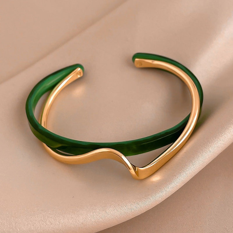 Elegant Two-Layer Shellfish Bracelet