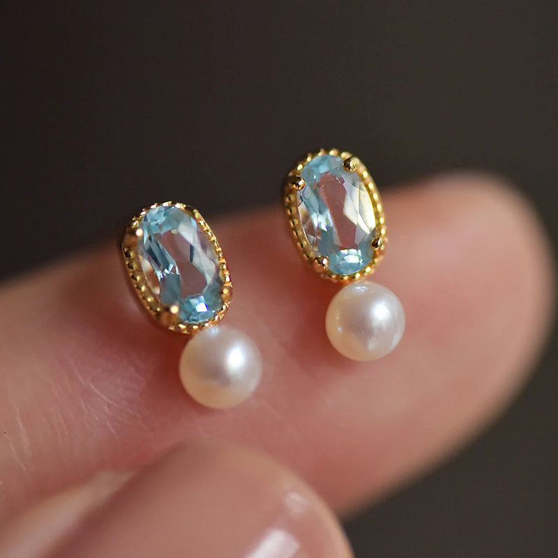 Elegant Pearl Stud Earrings