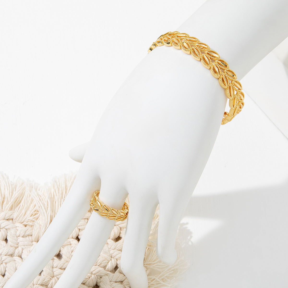 Elegant Gold Wheat Bracelet Set