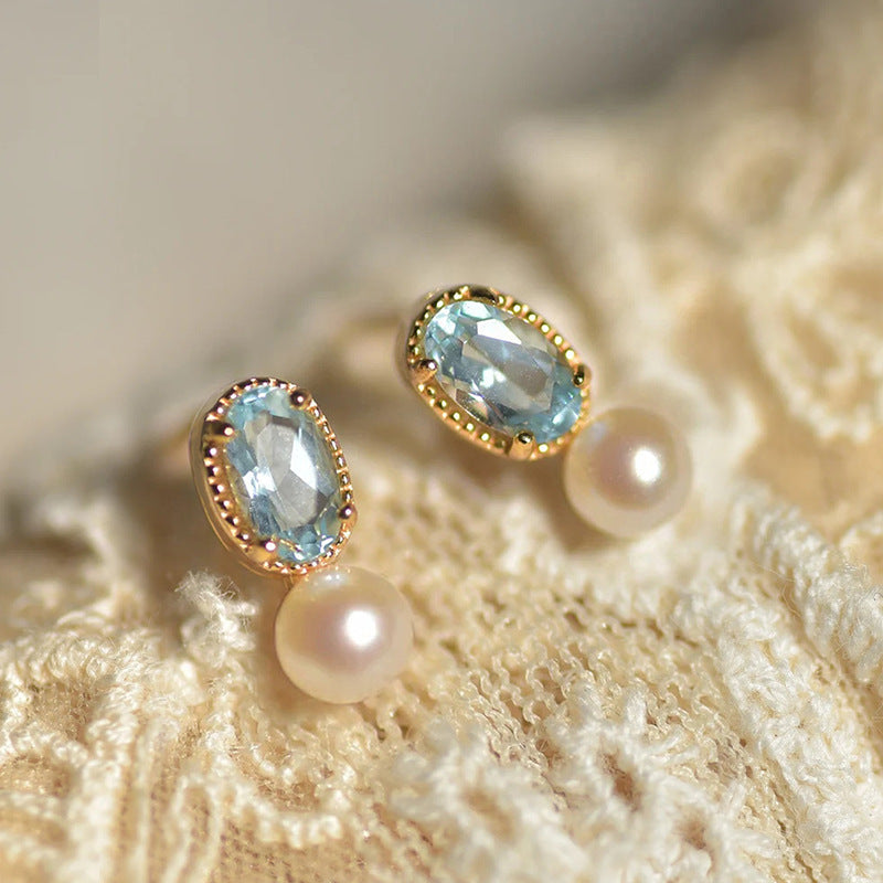 Elegant Pearl Stud Earrings