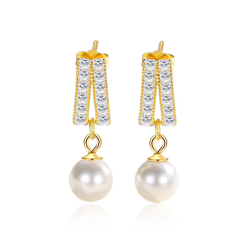Geometric Pearl Diamond Earrings