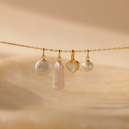 Elegant 18K Gold Necklace