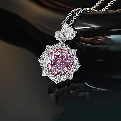 Elegant Floral Diamond Ring
