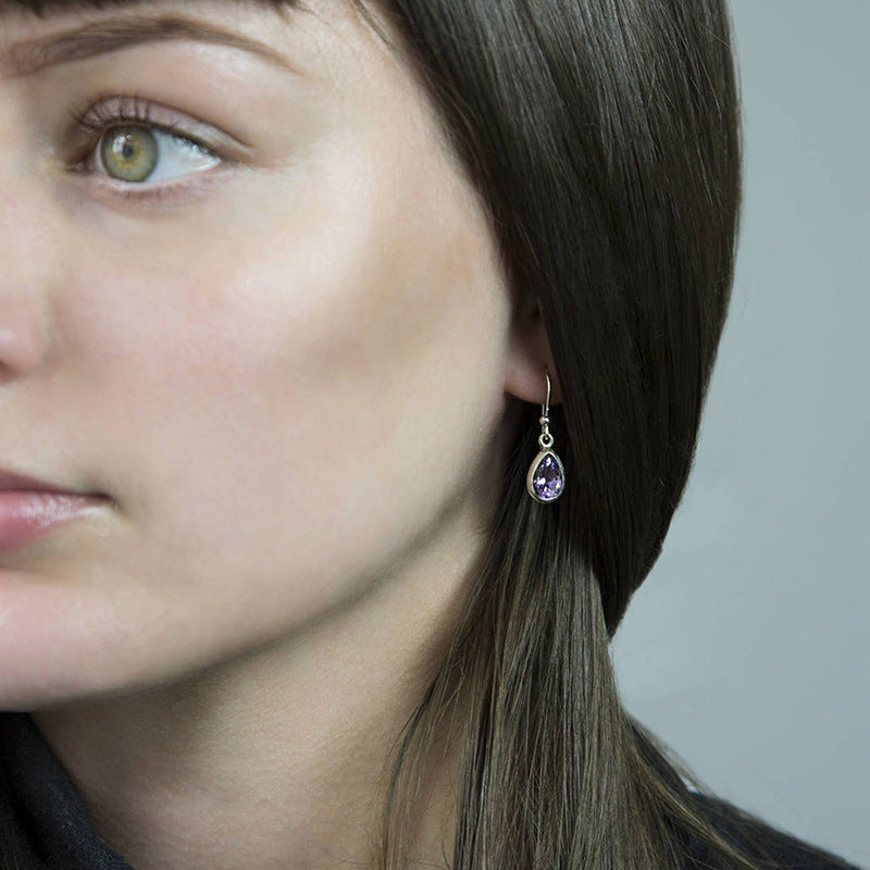 Elegant Urban White Collar Earrings
