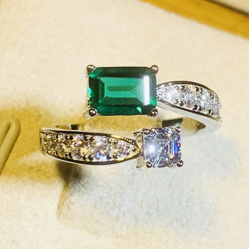 Retro Fashion Women's Ring