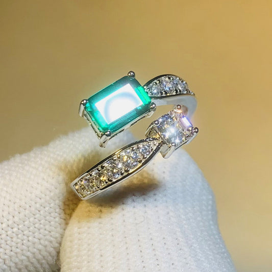 Retro Fashion Women's Ring